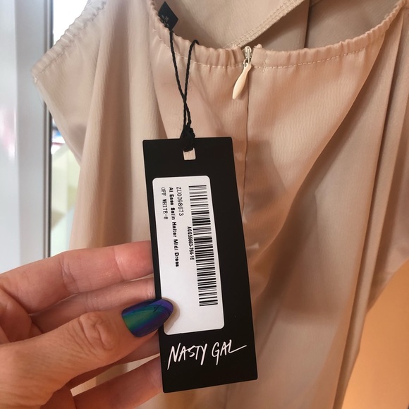 ✨HP✨NWT | NASTY GAL | Size 4 | Halter Neck Satin Midi Slip Dress - Picture 10 of 14
